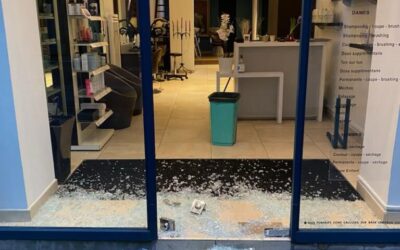 Quelles sont les démarches à suivre après un bris de vitrine dans un commerce à Lyon ?