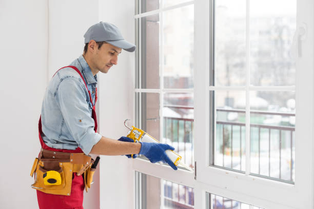 Peut-on faire installer un vitrage retardateur d’effraction dans un commerce à Lyon ?